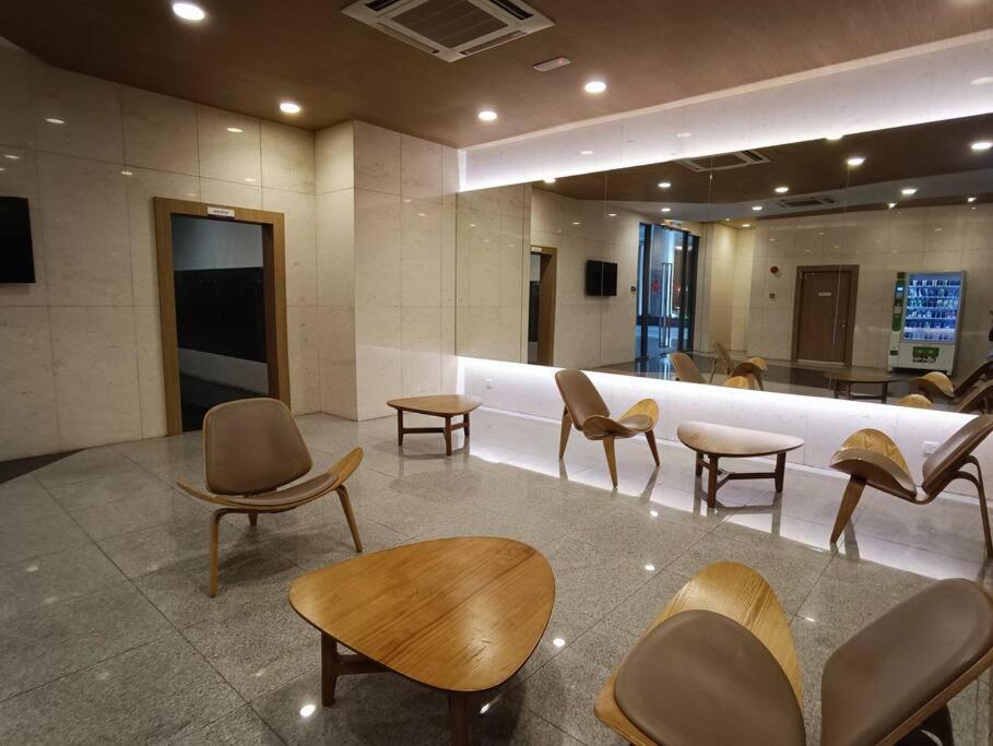 The Robertson @ 118 Tower Super View Apartment Kuala Lumpur Bagian luar foto