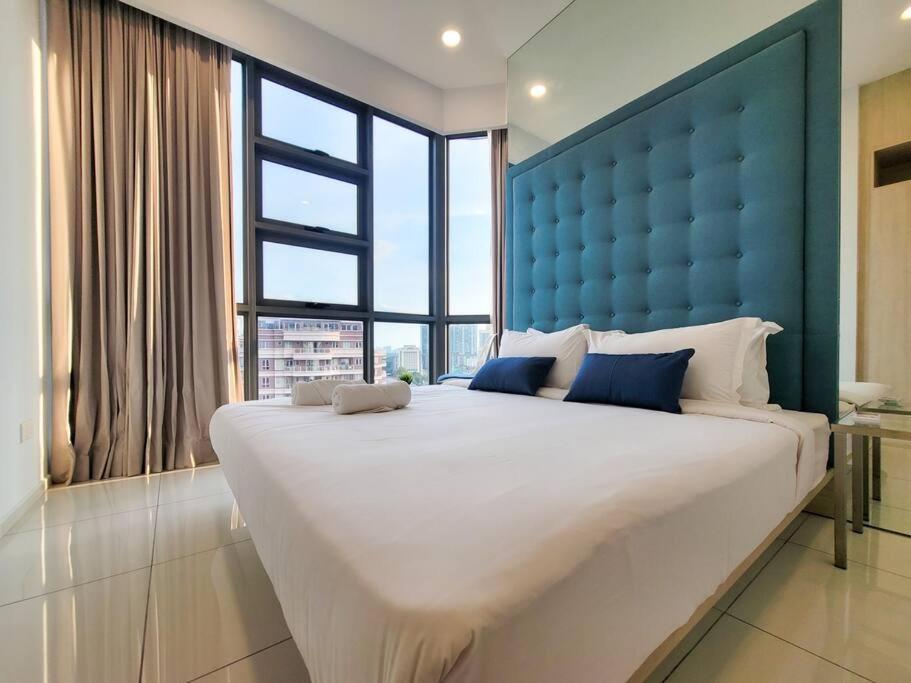 The Robertson @ 118 Tower Super View Apartment Kuala Lumpur Bagian luar foto