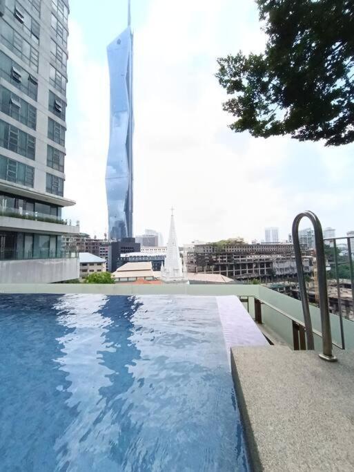 The Robertson @ 118 Tower Super View Apartment Kuala Lumpur Bagian luar foto