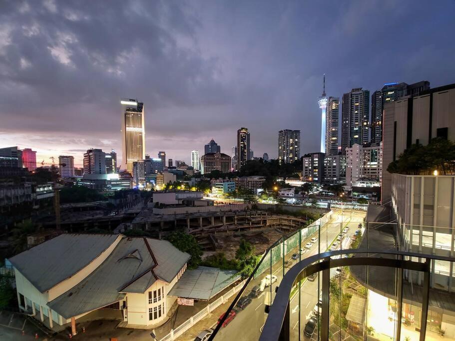 The Robertson @ 118 Tower Super View Apartment Kuala Lumpur Bagian luar foto